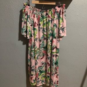 🔥5/$10 Sale 🆕 NWOT H&M Patterned Dress